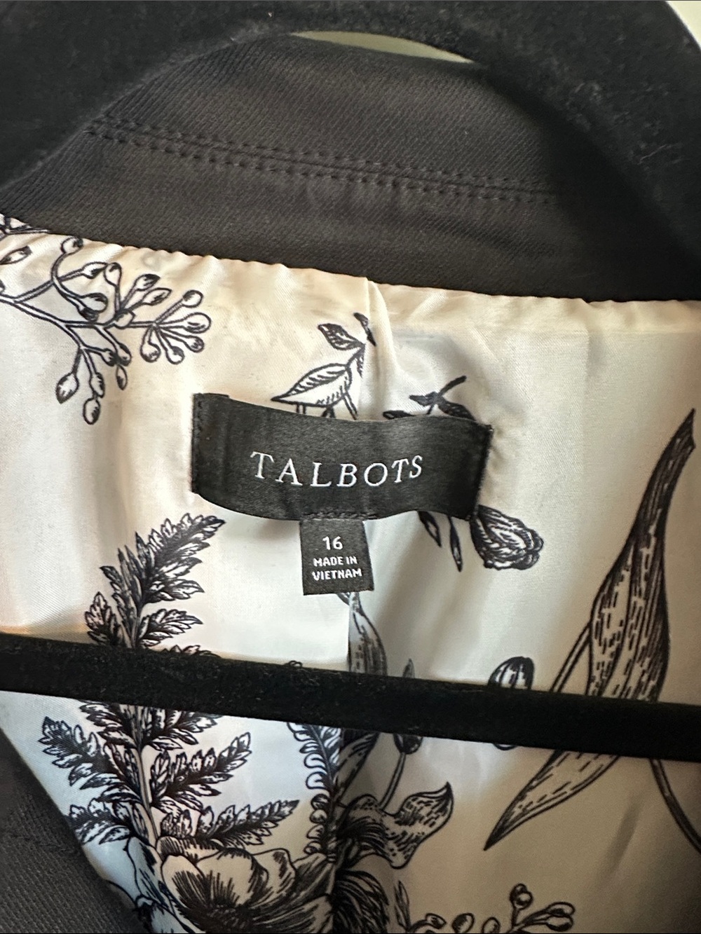 Talbots Black Short-Sleeve Shirt Jacket with Button Front size 16 - Picture 2 of 5